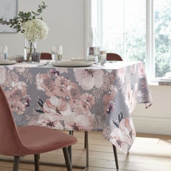Față de masă din bumbac 137x178 cm Dramatic Floral – Catherine Lansfield ieftina